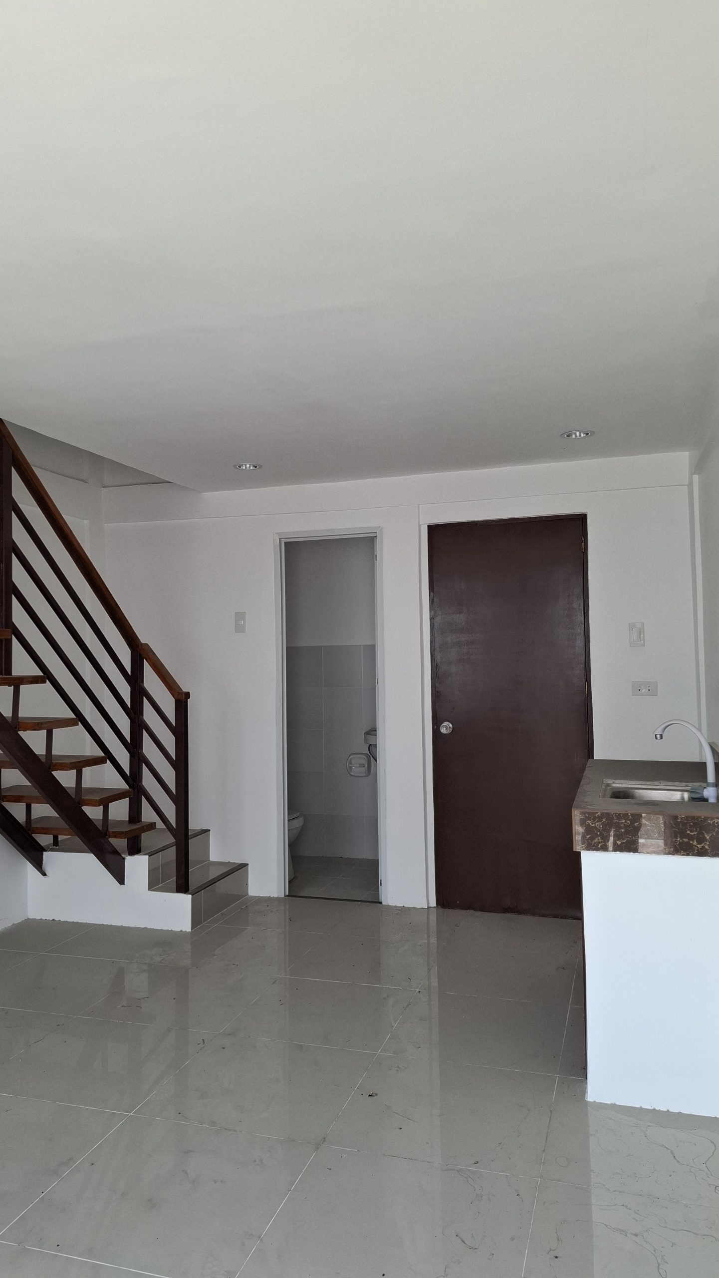 Socialized townhouse frontage at Arira Homes Babag